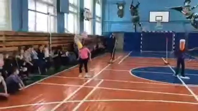 Спортивные соревнования "А, ну-ка, девочки!" смотреть онлайн