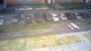Кидаем с балкона ?