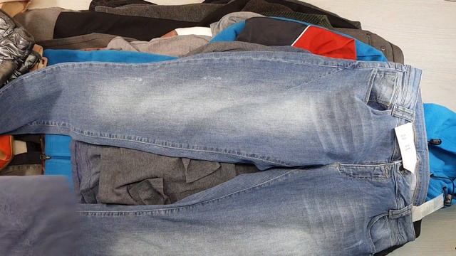 03605 Mixed clothing cream (Всесезонный микс м/ж Крем) №2 24,50 кг. 8,70€ за кг. 87 шт. смотреть онлайн