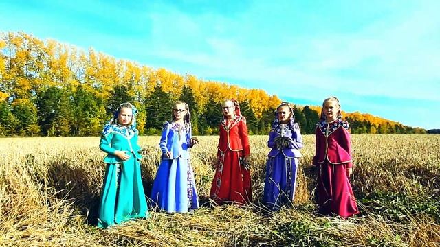 Детский фольклорный ансамбль "Весняночка"-Жнеи (руководитель Светлана Васильевна Лис) смотреть онлайн