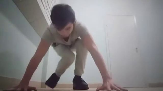 300 Отжиманий Школьник vs Войтенка?️♂️?️♂️?️♂️ смотреть онлайн