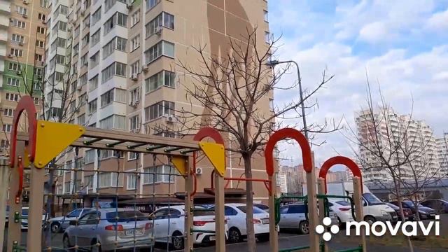 Дворы Восточно-Кругликовского. Покупки из Магнита. Продолжаем снимать обои..mp4