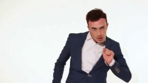 как танцуют мужчины. Πώς χορεύουν οι άνδρες στα club.