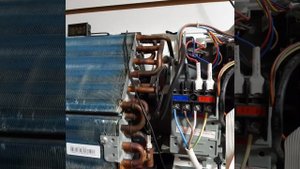 Repair of Samsung inverter air conditioner.Samsung .Error 556.