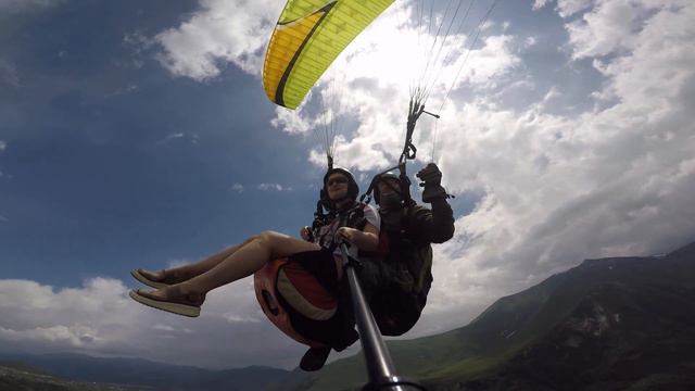 27072019ParaTourYes Gudauri, Georgia кавказ полет на параплане
