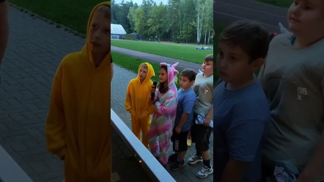 2_5195210428564643637