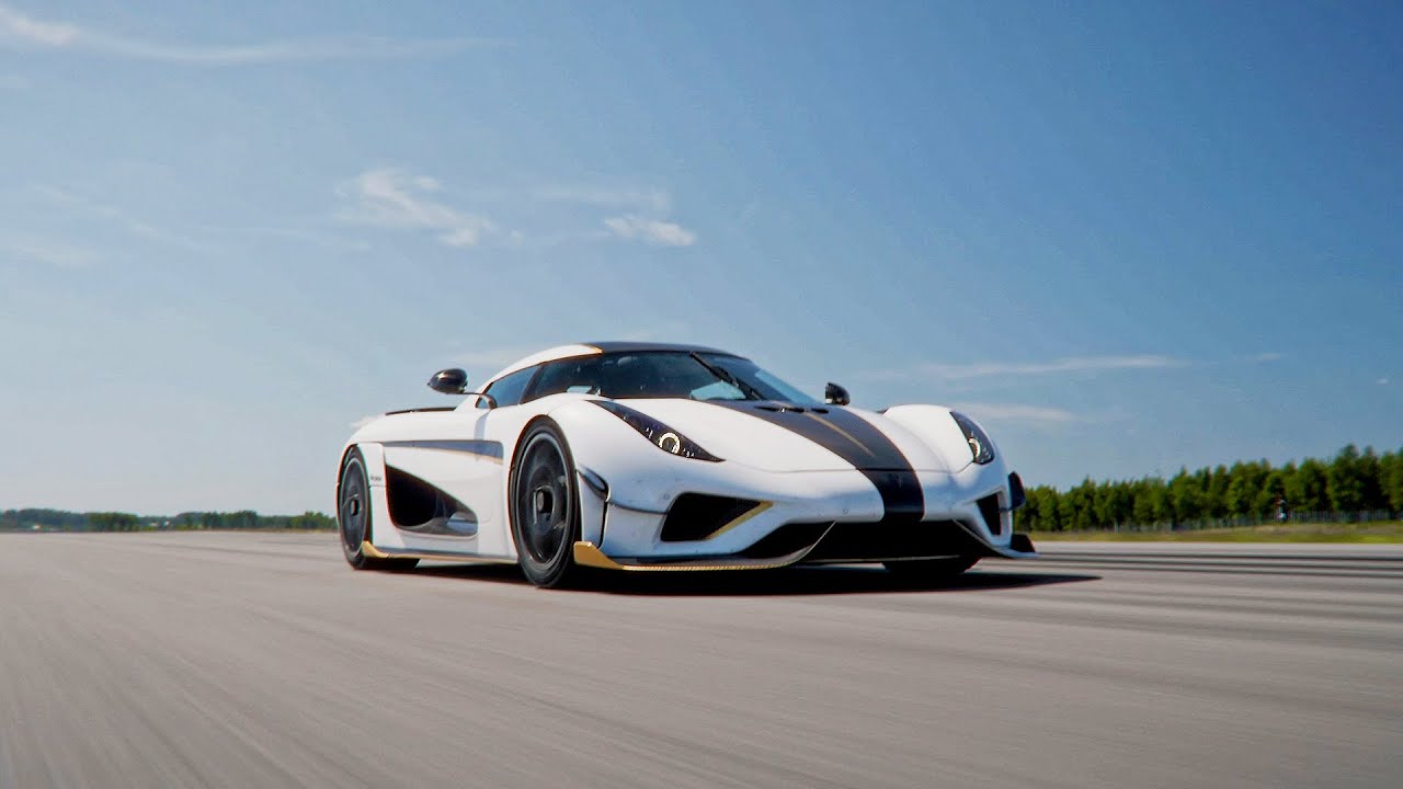 Спорткар Koenigsegg CCR