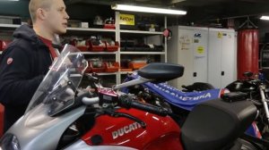 Сезонное обслуживание мотоцикла Ducati Diavel в Desmoservice  Разговоры с мастером