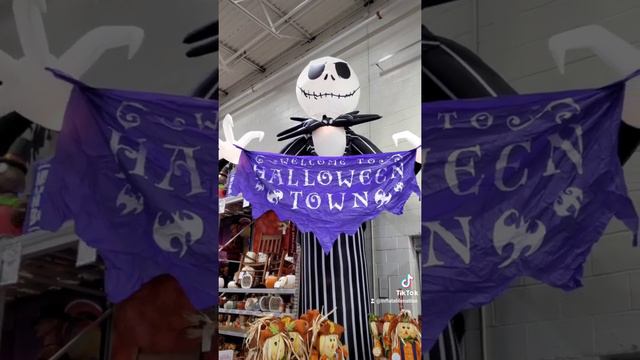 Giant Jack Skellington 18 Foot Lowes Halloween 2021