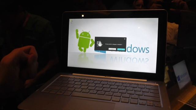 ASUS Transformer Book Trio - Detachable notebook & tablet hybrid combines Android & Windows 8 смотреть онлайн