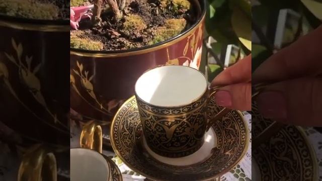 Кофейный сервиз ,,Золото Востока"арфор, роспись золотом. Франция, Дом фарфора Legrand, конец 19 в