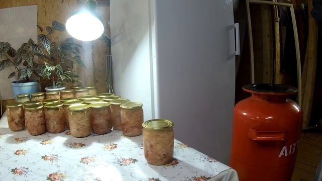 Супруге опять их захотелось или вдвоем в деревне работа спорится! смотреть онлайн