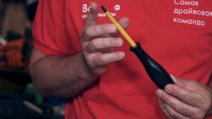 Обзор набор диэлектрических инструментов Inforce 06-07-54