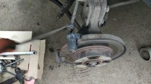ваз 2108 прикипели направляющие суппорта