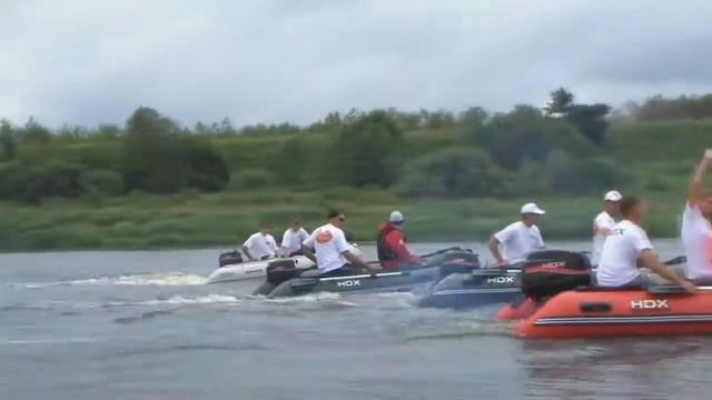 Крутая лодка HDX - смотреть всем! смотреть онлайн