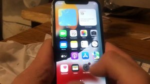 Не корректно работает сенсор iphone 11, иногда не запускаются приложения.