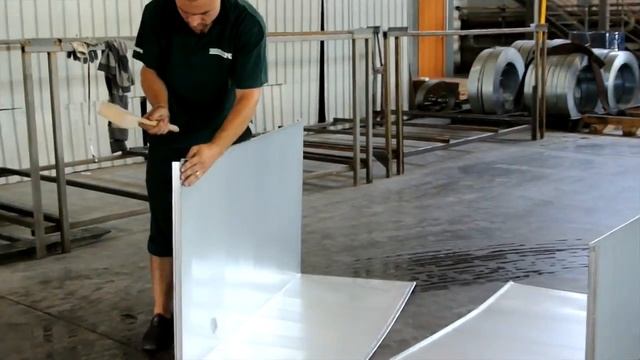 Производство воздуховодов L образных (из 2х половинок) смотреть онлайн