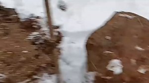 podkapaev.ru. дер.Мостки. Копаем колодец, большие камни не проблема , идём до воды всегда.