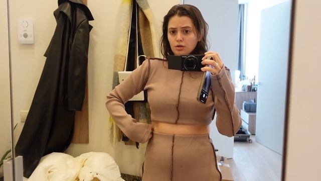 VLOG // Готовим квартиру к сдаче // Делаем финальные дела в Москве // Переезд часть 3 смотреть онлайн