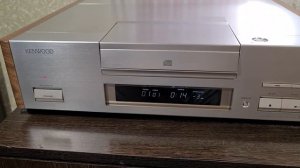 CD проигрыватель Kenwood L  D1