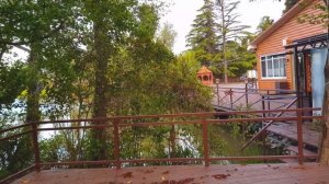 ?ЛАЗАРЕВСКОЕ СОЧИ."Озеро дивное".Эко отель, в районе рыбацкого поселка. Внешне впечатляет!