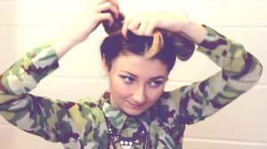 Как делать причёску пышный пучок. Как делать две гульки. How to make 2 buns. Hairstyle