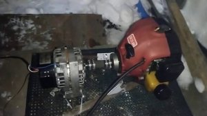 Работа триммера с генератором. Ток 5 ампер.