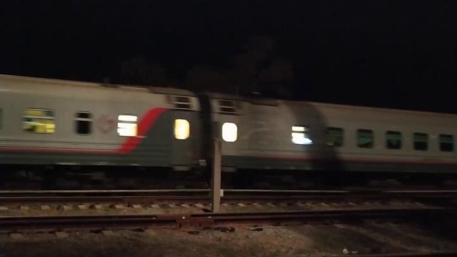 Пассажирский поезд 141Е/142С "Таврия" Пермь - Симферополь.