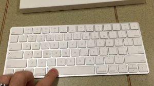 Apple Magic Keyboard Unboxing - Model A1644