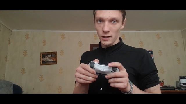 Что будет если подключить геймпад от PS4 к PS Vita ? смотреть онлайн