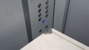 Холодильник в лифте.(21.06.2021)