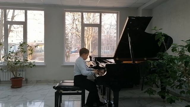 Й. Дунаевский "Полька" из к/ф "Кубанские казаки", Г. Фрид "Песня" Марченко Михаил и Троян Роман смотреть онлайн