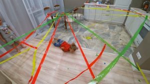 Дети с папой Остались одни дома Роблокс в реальной жизни