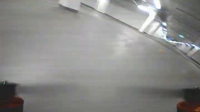 Hoverbot in the garage смотреть онлайн