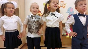 С Днем Учителя! Очаровательная песенка Маэстро Семеновой Наша Песня