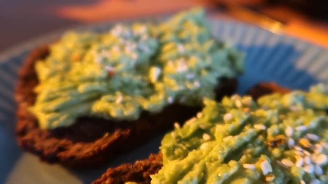 Мое ЗИМНЕЕ ПРОДУКТИВНОЕ УТРО ❄️ /// Влогмас, йога, покупки, рутина и учеба