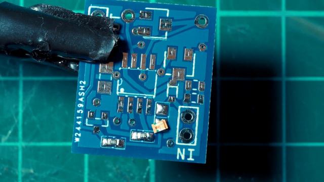 Как сделать профессиональную SMD печатную плату за 5 долларов | PCBWay смотреть онлайн