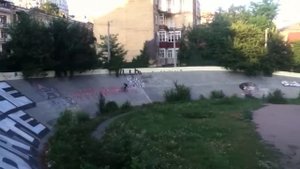 Максим на велотреке.