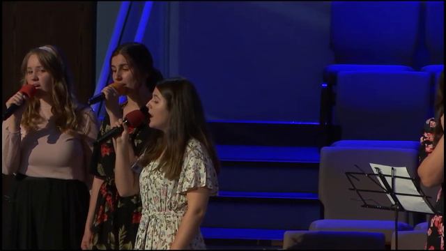 Сила, слава, честь и держава - пение группы смотреть онлайн