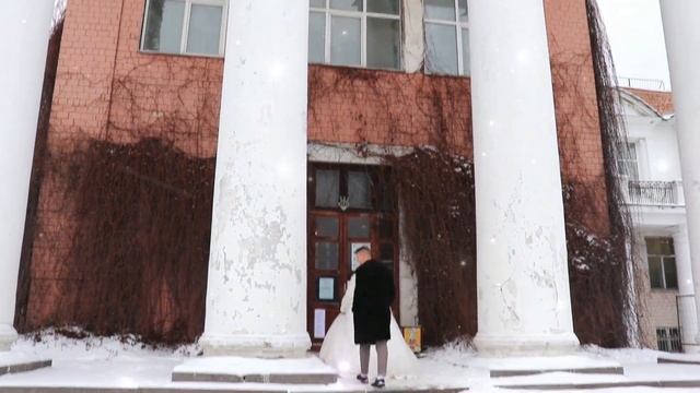 Зимняя свадебная прогулка в снежном саду Академика Цицина смотреть онлайн