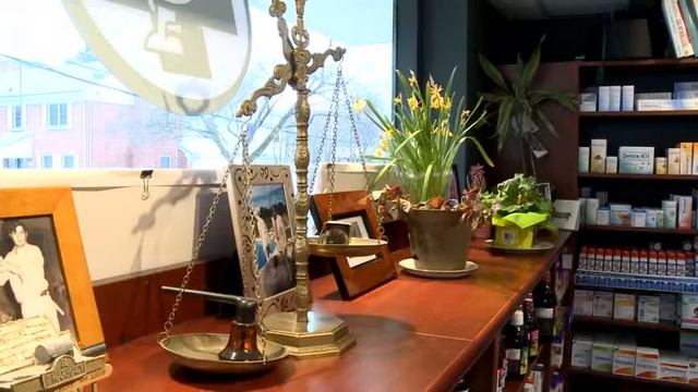 Turner Drug Store смотреть онлайн