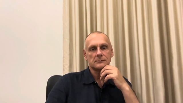 "Как соединить раскол головы и тела?" Фрагмент Бесед о коучинге от 27 октября. смотреть онлайн