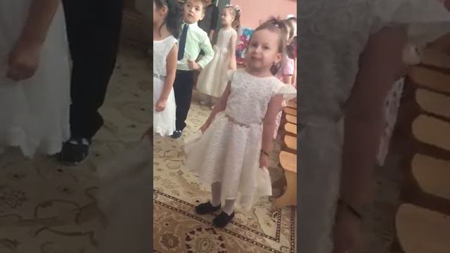 Внучка на празнике 8 марта смотреть онлайн