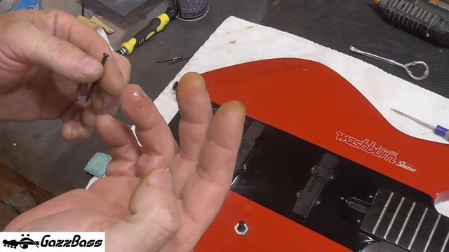 Luthier's Lair - On The Bench, Washburn Status Series 1000 смотреть онлайн