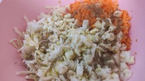 Куриные голени с капустой в рукаве