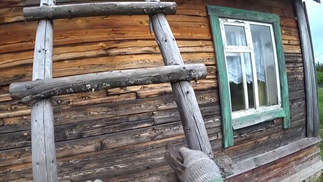 Поездка в таёжный Посёлок. Ремонт крыши фамильного дома. Перекрываем крышу стеклоизолом. смотреть онлайн