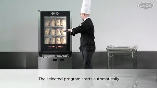 Процесс приготовления кур на UNOX ChefTop™ смотреть онлайн