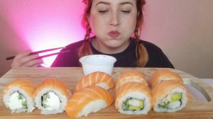 СУШИ? РОЛЛЫ ЛОСОСЬ ФИЛАДЕЛЬФИЯ КИНГ МУКБАНГ АСМР| SUSHI ROLLS SALMON PHILADELPHIA KING MUKBANG ASMR