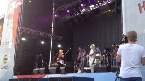 Настя Полева, Егор Белкин и Владимир Шахрин "Всему своё время"