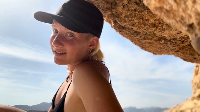 НАСКОЛЬКО СЛОЖНО РАБОТАТЬ АНИМАТОРОМ В ЕГИПТЕ смотреть онлайн